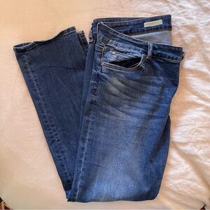Kut from the Kloth Mid-Rise Boyfriend Jeans in Size 14